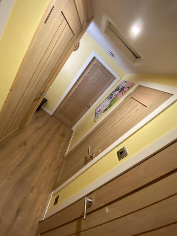 2 Bedroom Apartment In Saltcoats Town Beside The Seaside מראה חיצוני תמונה